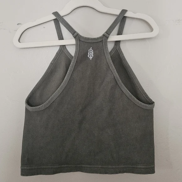 Free People Happiness Runs Cropped Tank Size Large Olive Green - Picture 2 of 2